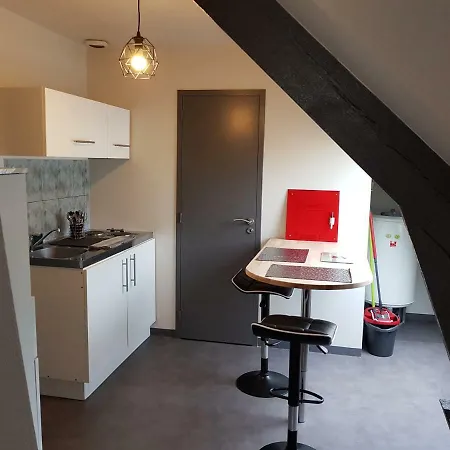 Appartement Hyper Centre - Quartier Du Chateau De Vire Exterior photo